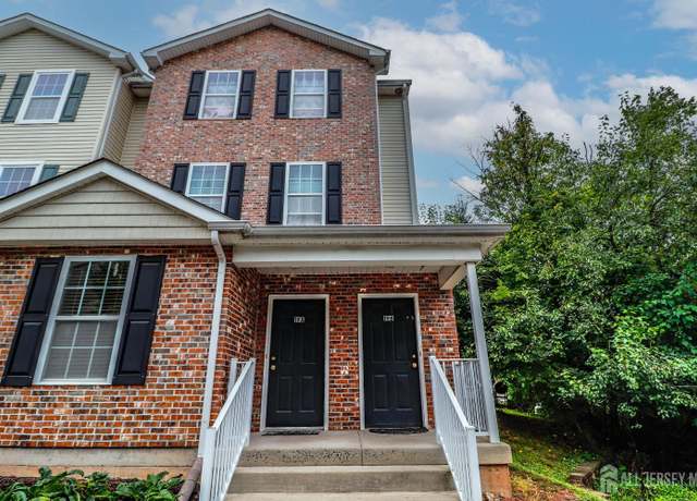 Property at 19-A Koolidge Ct, Franklin Twsp, NJ 08873, 2 beds, 1 bath