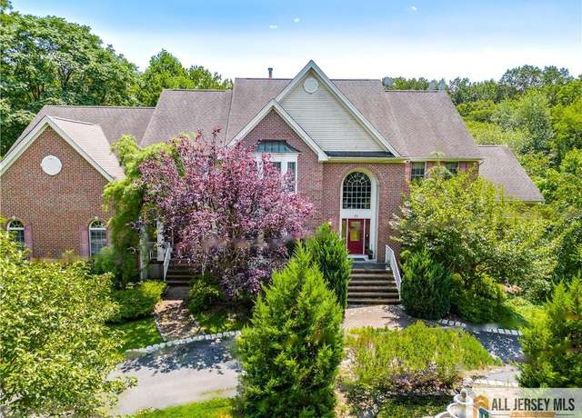 Property at 35 Old Mill Rd, Marlboro, NJ 07746, 5 beds, 4.5 baths