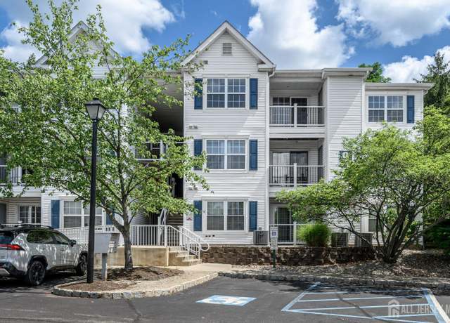 Property at 937 Waterford Dr, Edison, NJ 08817, 2 beds, 2 baths