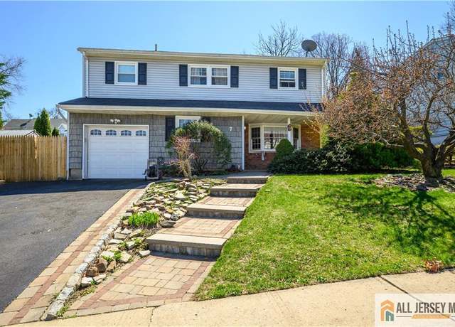 Property at 7 Hollywood St, South River, NJ 08882, 4 beds, 1.5 baths