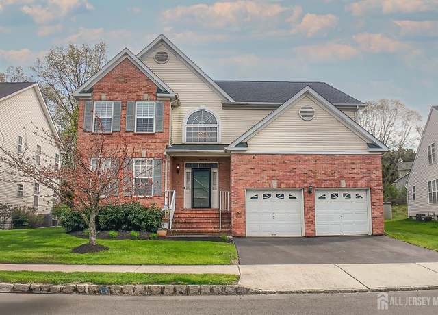 Property at 47 Bay Hill Blvd, Monroe, NJ 08831, 4 beds, 2.5 baths