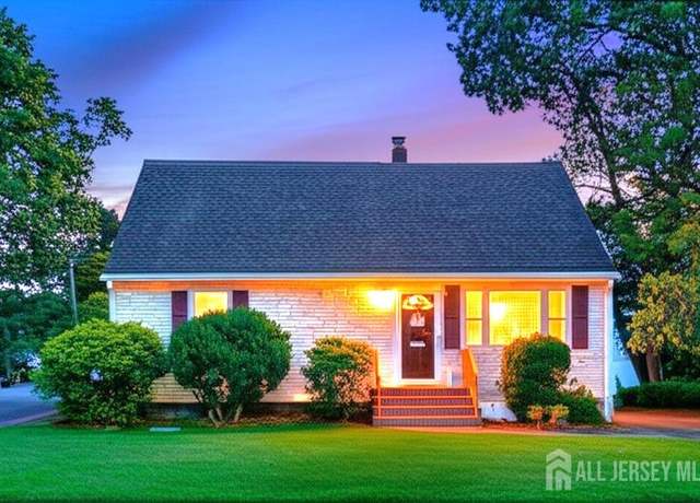 Property at 58 Rose St, Edison, NJ 08817, 4 beds, 1 bath