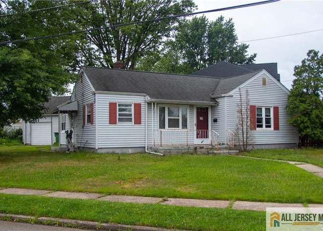 Property at 60 Runyon Ave, Edison, NJ 08817, 3 beds, 1 bath
