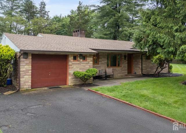 Property at 626 S Randolphville Rd S, Piscataway, NJ 08854, 2 beds, 1.5 baths