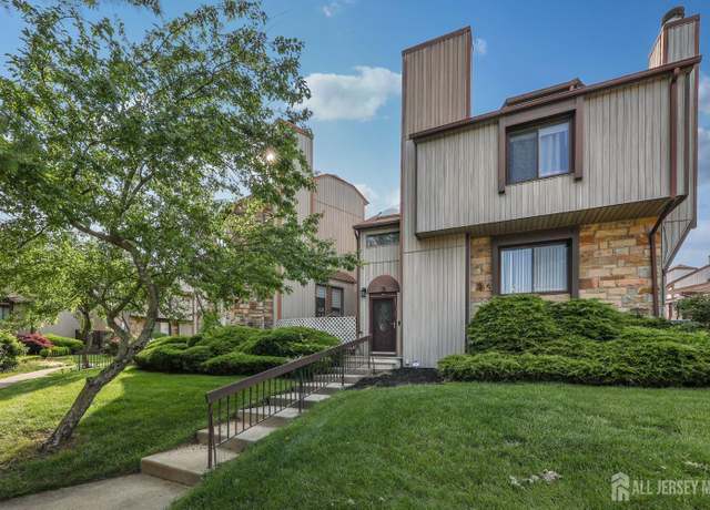 Property at 160 Goldmine Ln, Old Bridge, NJ 08857, 3 beds, 2.5 baths