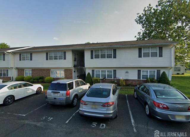 Property at 5 Texas Ct Unit B, Old Bridge, NJ 07747, 2 beds, 1 bath