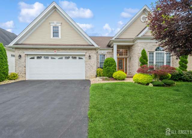Property at 4 Long Cove Dr, Monroe, NJ 08831, 2 beds, 2 baths