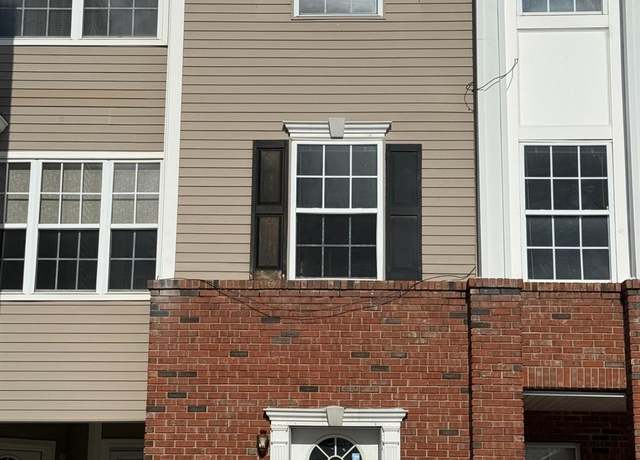 Property at 2408 Timber Ridge Ct #24, Sayreville, NJ 08859, 3 beds, 2.5 baths