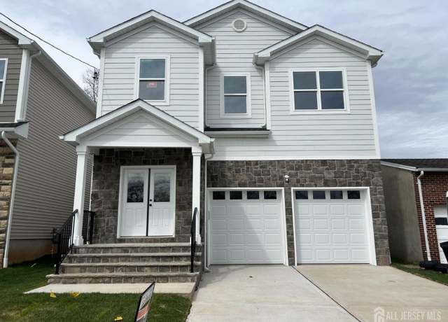 Property at 21 Catherine St, Carteret, NJ 07008, 4 beds, 2.5 baths