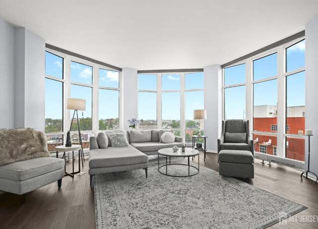 Property at 20 Livingston Ave #601, New Brunswick, NJ 08901, 2 beds, 2.5 baths