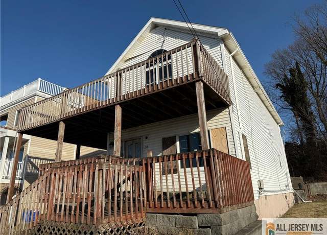 Property at 36 Cliffwood Way, South Amboy, NJ 08879, 3 beds, 2 baths