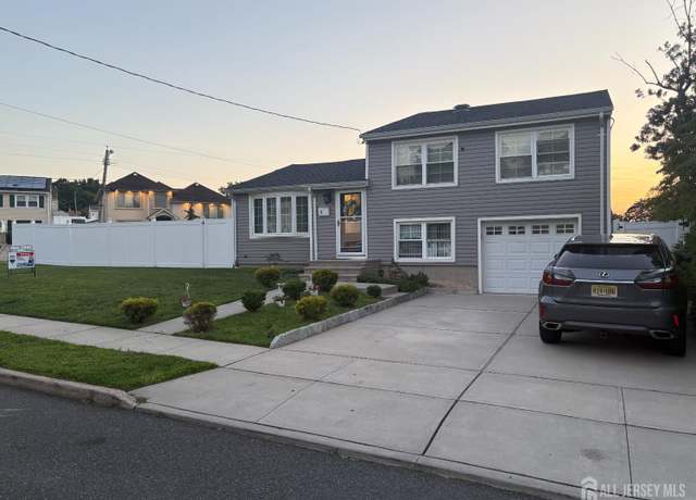 Property at 1 Dunlap Dr, Sayreville, NJ 08859, 4 beds, 2 baths
