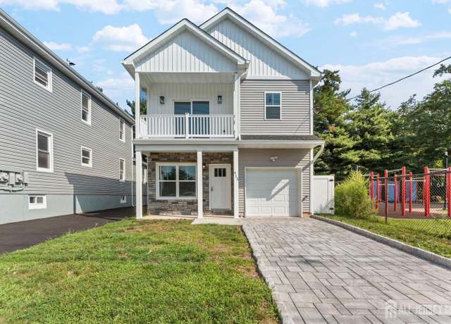 Property at 415 E 9th Ave, Roselle, NJ 07203, 4 beds, 2.5 baths