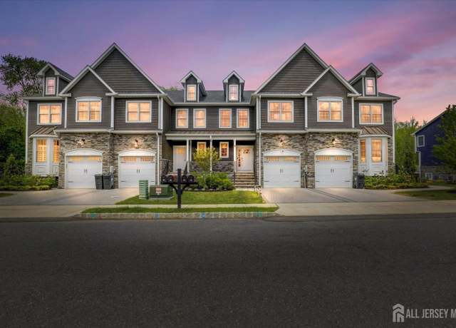 Property at 84 Valentino Dr, Old Bridge, NJ 08857, 3 beds, 2.5 baths