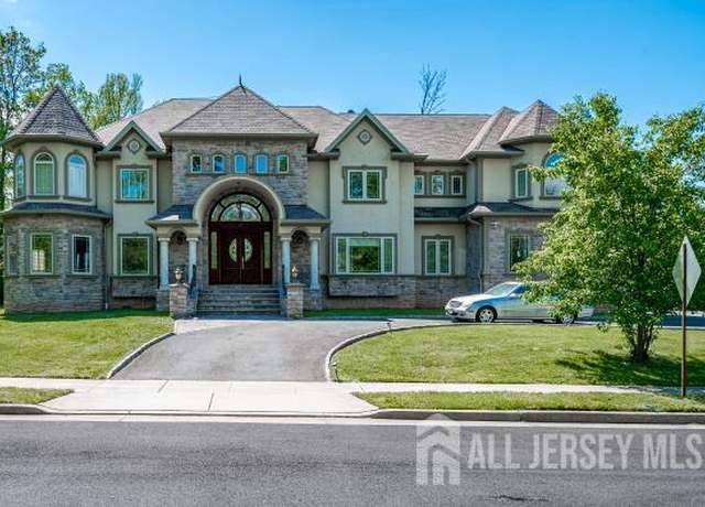 Property at 87 Ellmyer Rd, Edison, NJ 08820, 5 beds, 6.5 baths