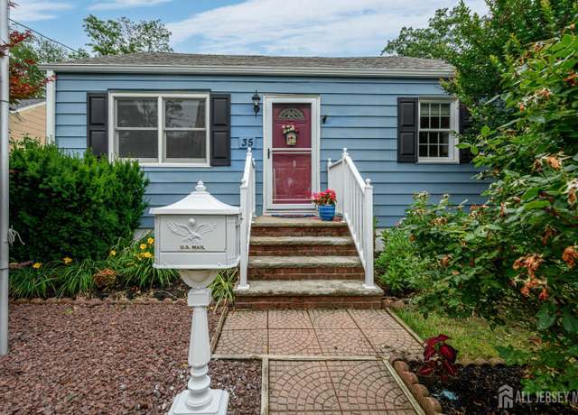 Property at 35 Maiden Ln, Spotswood, NJ 08884, 3 beds, 1 bath