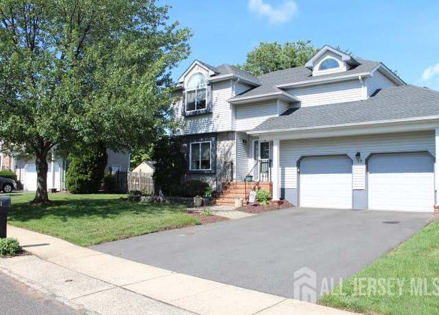 Property at 19 Crammer Ln, Hillsborough, NJ 08844, 3 beds, 2.5 baths