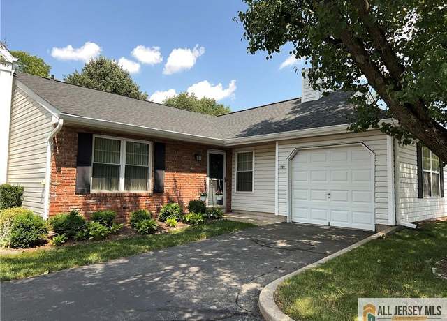 Property at 291 Hazlitt Way, Franklin, NJ 08873, 2 beds, 2 baths