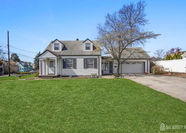 Property at 344 S Pine Ave, Sayreville, NJ 08879, 4 beds, 2 baths
