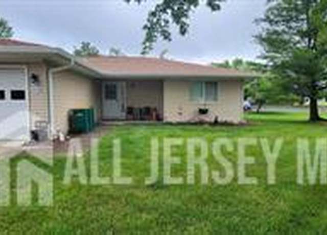 Property at 540 Berebis Plz Unit B, Monroe, NJ 08831, 2 beds, 1.5 baths