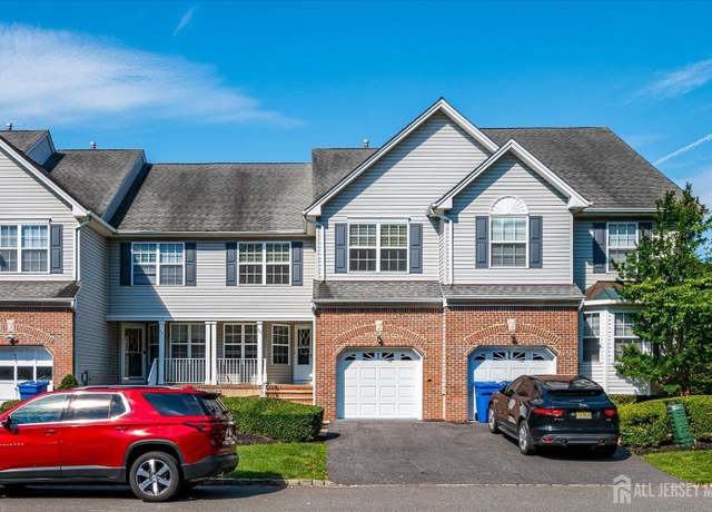 Property at 97 Amy Dr, North Brunswick, NJ 08902, 3 beds, 2.5 baths