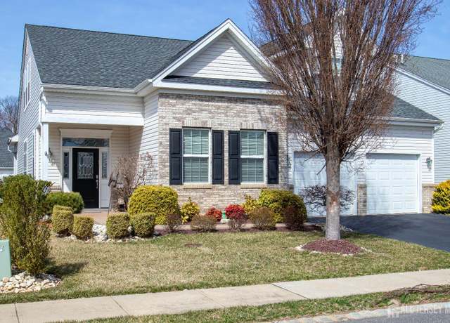 Property at 53 Mandrake Rd, Monroe, NJ 08831, 3 beds, 3 baths