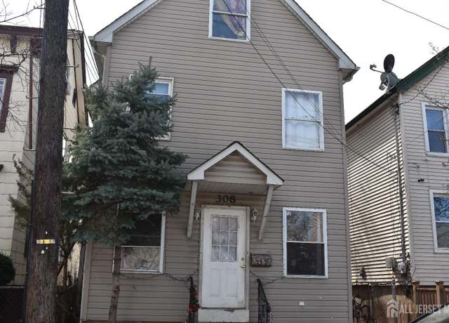 Property at 308 Seaman St, New Brunswick, NJ 08901, 6 beds, 2 baths