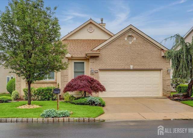 Property at 35 Brighton Ct, Monroe, NJ 08831, 2 beds, 2 baths
