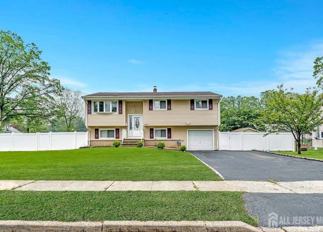 Property at 65 Curtis Ave, Piscataway, NJ 08854, 4 beds, 2.5 baths