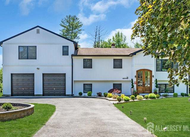 Property at 24 Bentley Rd, Monroe, NJ 08831, 4 beds, 3.5 baths
