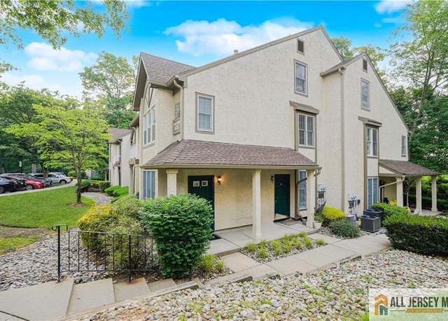 Property at 406 Commons Dr #6, East Brunswick, NJ 08816, 2 beds, 2 baths