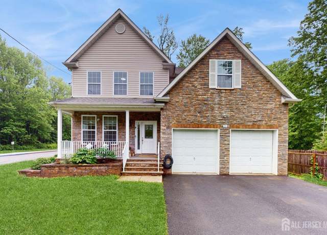 Property at 612 Magnolia Rd, North Brunswick, NJ 08902, 4 beds, 4 baths