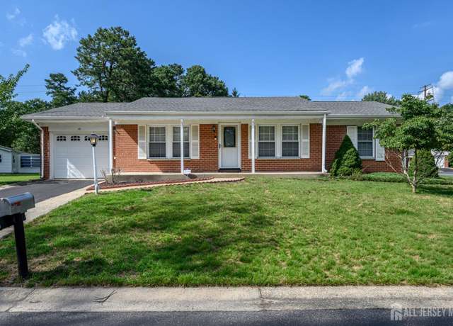 Property at 23 Bowie Dr, Manchester, NJ 08759, 2 beds, 2 baths
