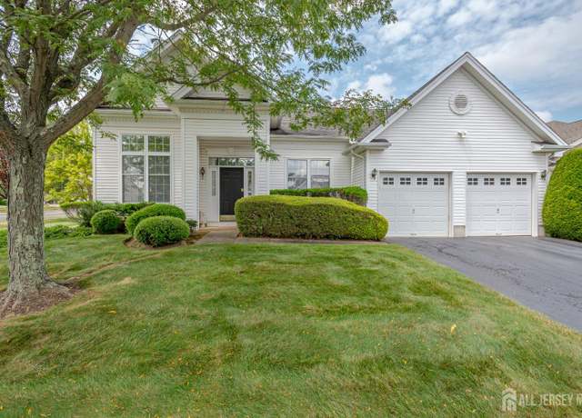 Property at 36 Crenshaw Ct, Monroe, NJ 08831, 2 beds, 2 baths