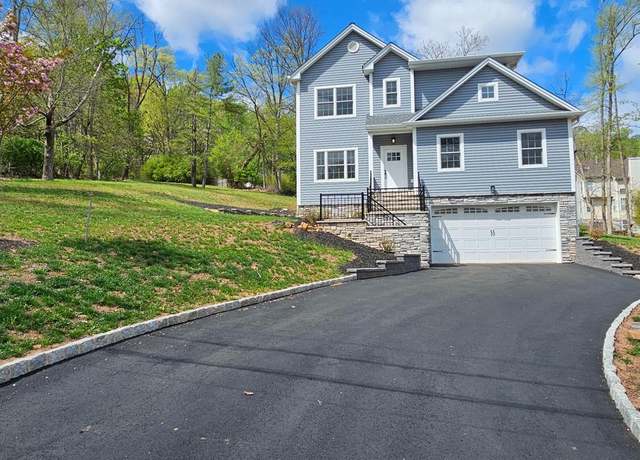 Property at 518 Cardinal Ln, Green Brook, NJ 08812, 6 beds, 4.5 baths