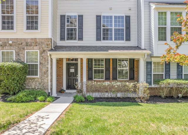 Property at 1202 Ella Ln, Highland Park, NJ 08904, 4 beds, 3.5 baths