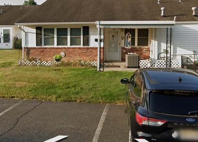 Property at 4 Montana Ct Unit D, Old Bridge, NJ 07747, 1 bed, 1 bath