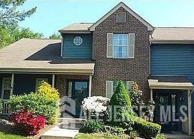 Property at 1014 Hemlock Ct, South Brunswick, NJ 08852, 3 beds, 2.5 baths