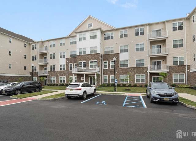 Property at 635 Lorhan Dr, Piscataway, NJ 08854, 2 beds, 2.5 baths
