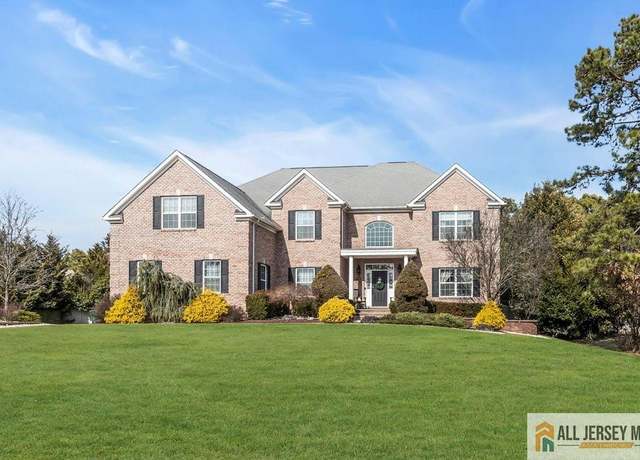 Property at 3 St James St, Monroe, NJ 08831, 5 beds, 5 baths