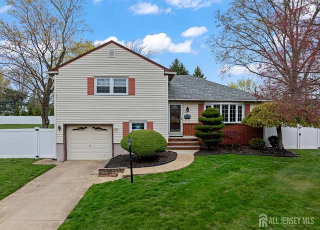 Property at 6 Hudson Rd, East Brunswick, NJ 08816, 4 beds, 2 baths