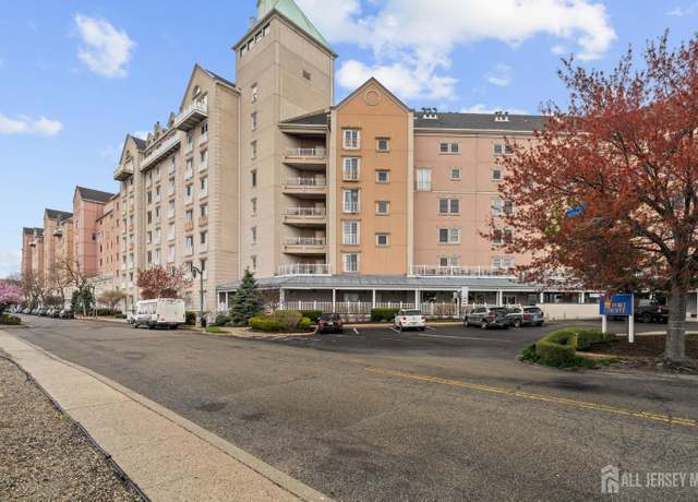 Property at 100 Shearwater Ct #31, Jersey City, NJ 07305, 1 bed, 1.5 baths