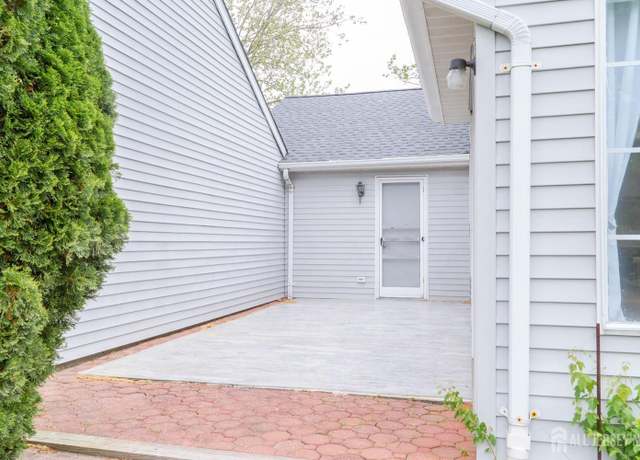 Property at 646-B Nutley Dr, Monroe, NJ 08831, 2 beds, 2 baths