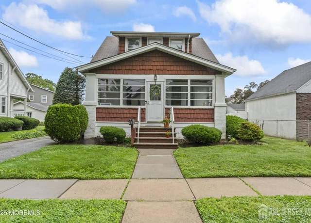 Property at 10 Lenox Ave, North Brunswick, NJ 08850, 3 beds, 1 bath