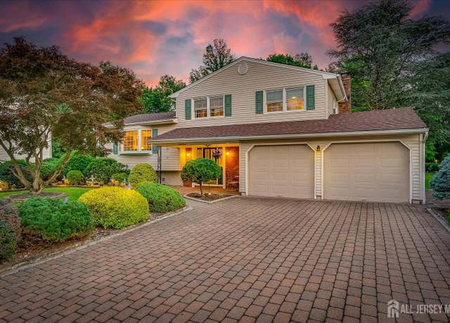 Property at 64 Annette Dr, Edison, NJ 08820, 3 beds, 2.5 baths