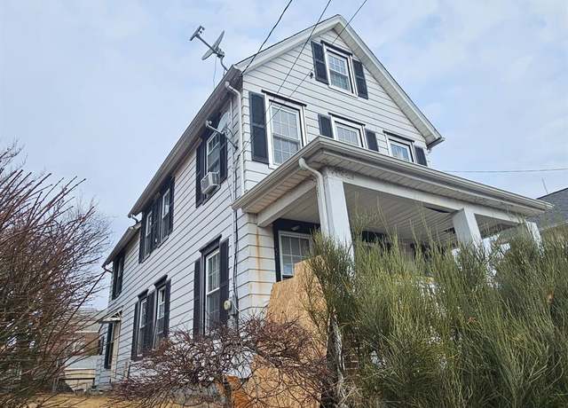 Property at 65 Washington St, South River, NJ 08882, 3 beds, 1 bath