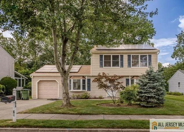 Property at 64 Netherwood Cir, Edison, NJ 08820, 3 beds, 1.5 baths