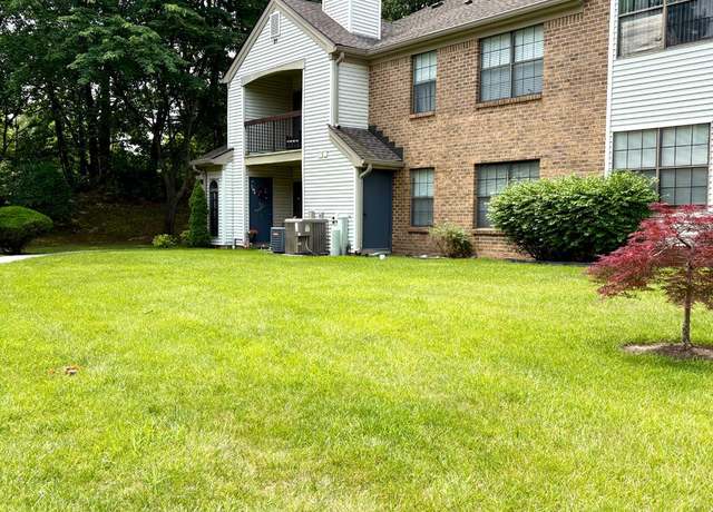Property at 2102 Bayhead Dr #2102, Sayreville, NJ 08859, 3 beds, 2 baths