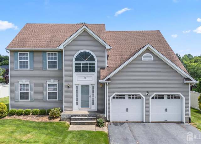 Property at 57 High Pointe Way, Old Bridge, NJ 07747, 4 beds, 2.5 baths