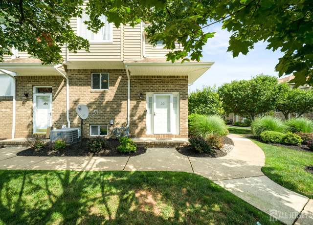 Property at 33 Marina View Dr, Sewaren, NJ 07077, 3 beds, 2.5 baths
